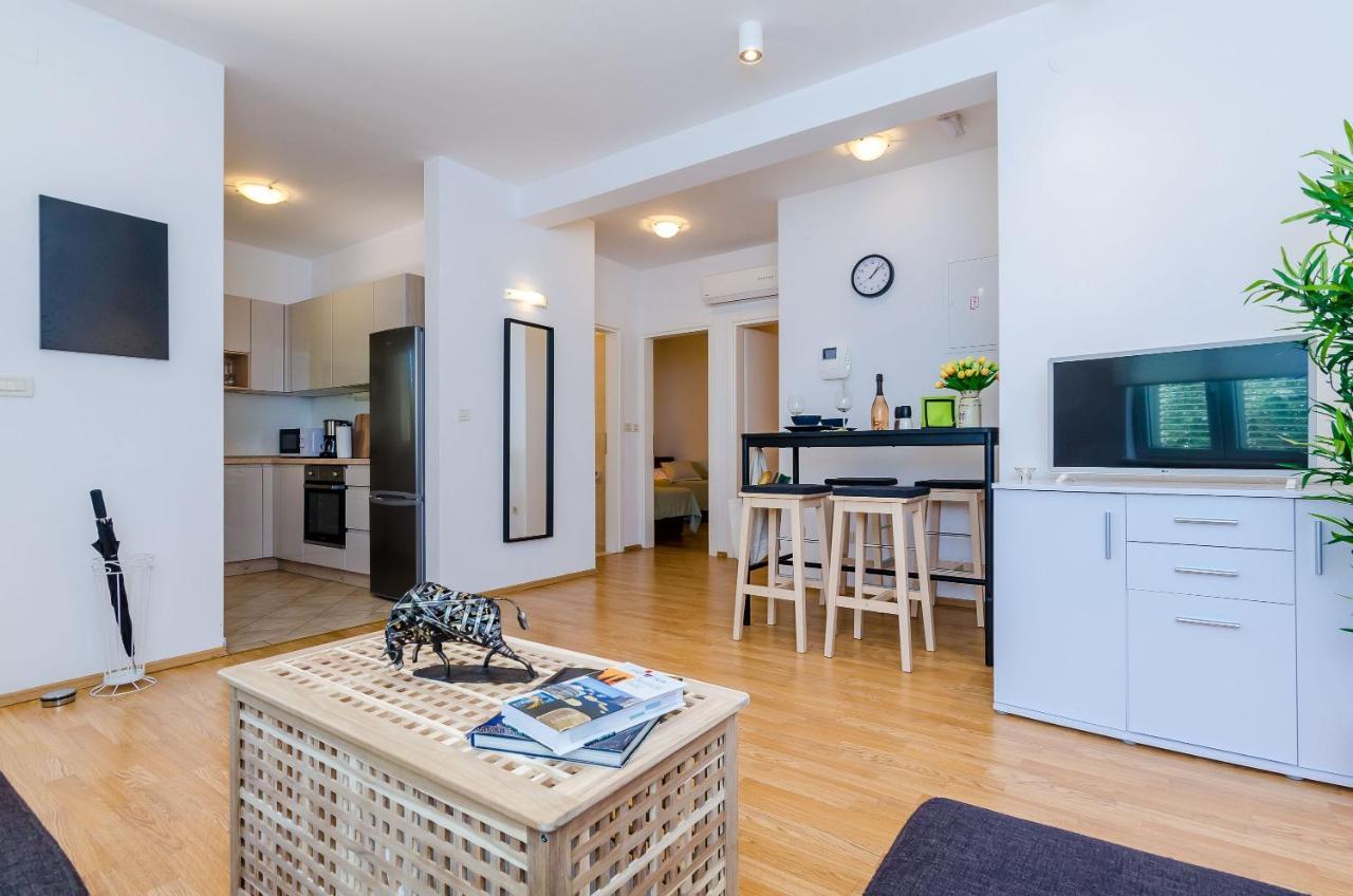 Private Garden Apartment 두브로브니크 외부 사진