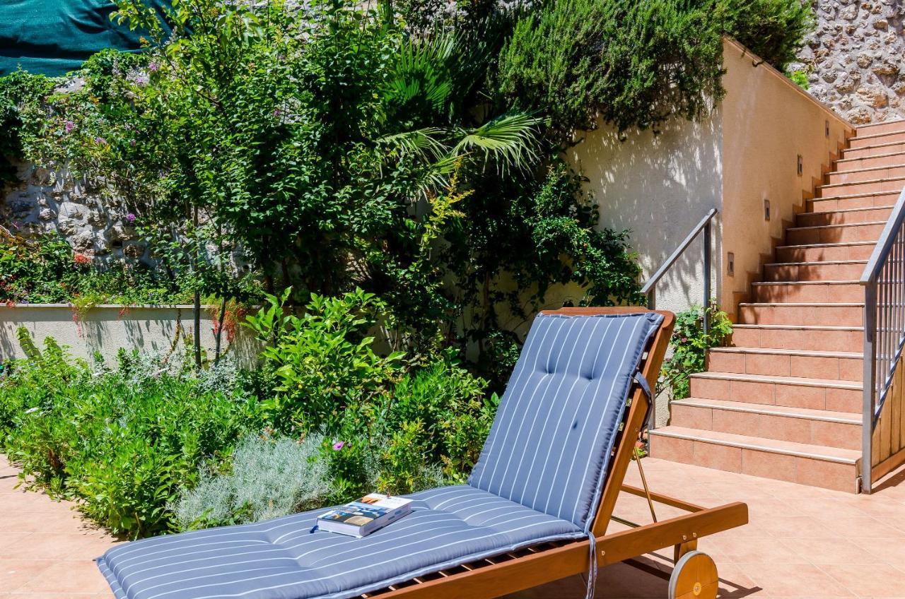 Private Garden Apartment 두브로브니크 외부 사진