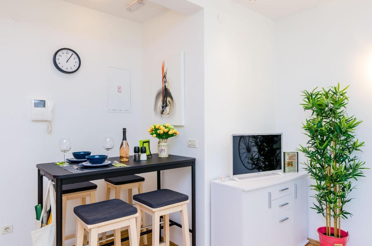 Private Garden Apartment 두브로브니크 외부 사진