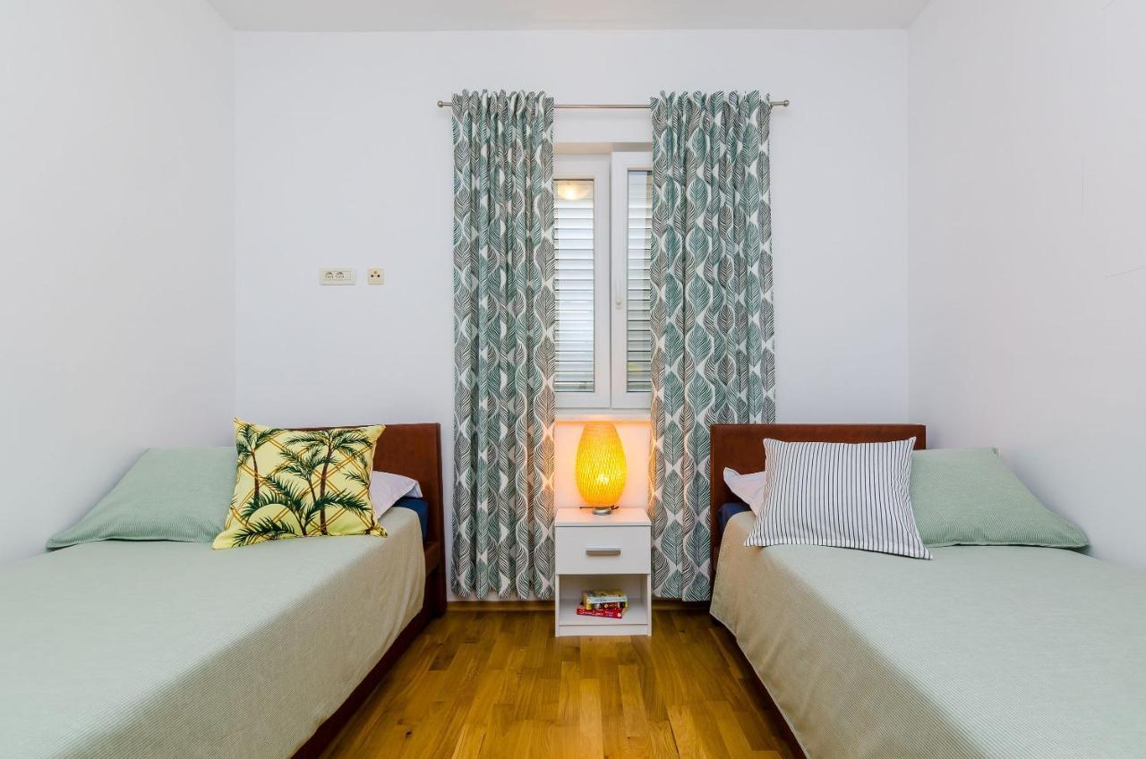 Private Garden Apartment 두브로브니크 외부 사진